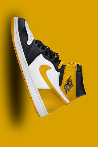 black%20and%20white%20nike%20high%20top%20sneakers_edited.jpg